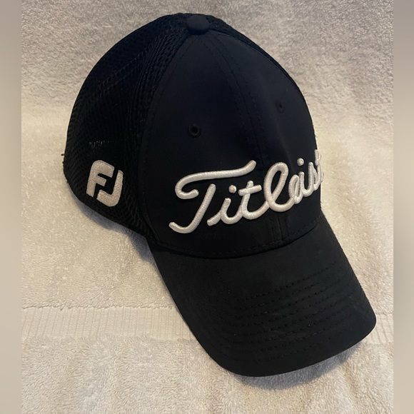 Titleist Foot Joy Golf Hat - Picture 1 of 3